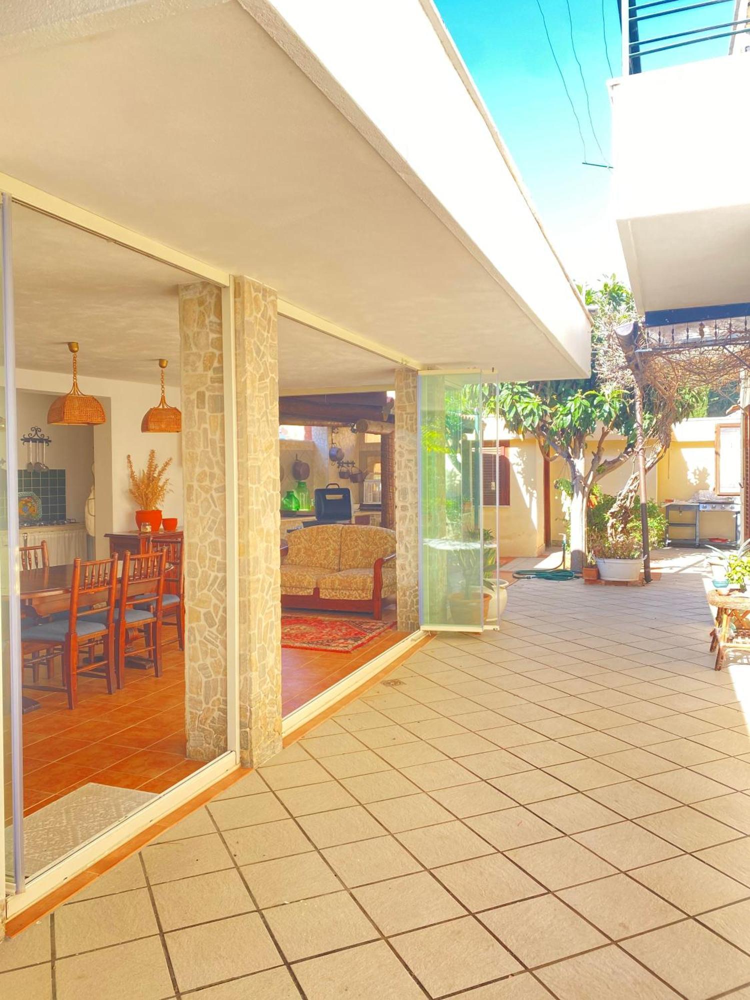 La Depandance Di Villa Rosa Locazioni Brevi Mondello Exterior photo